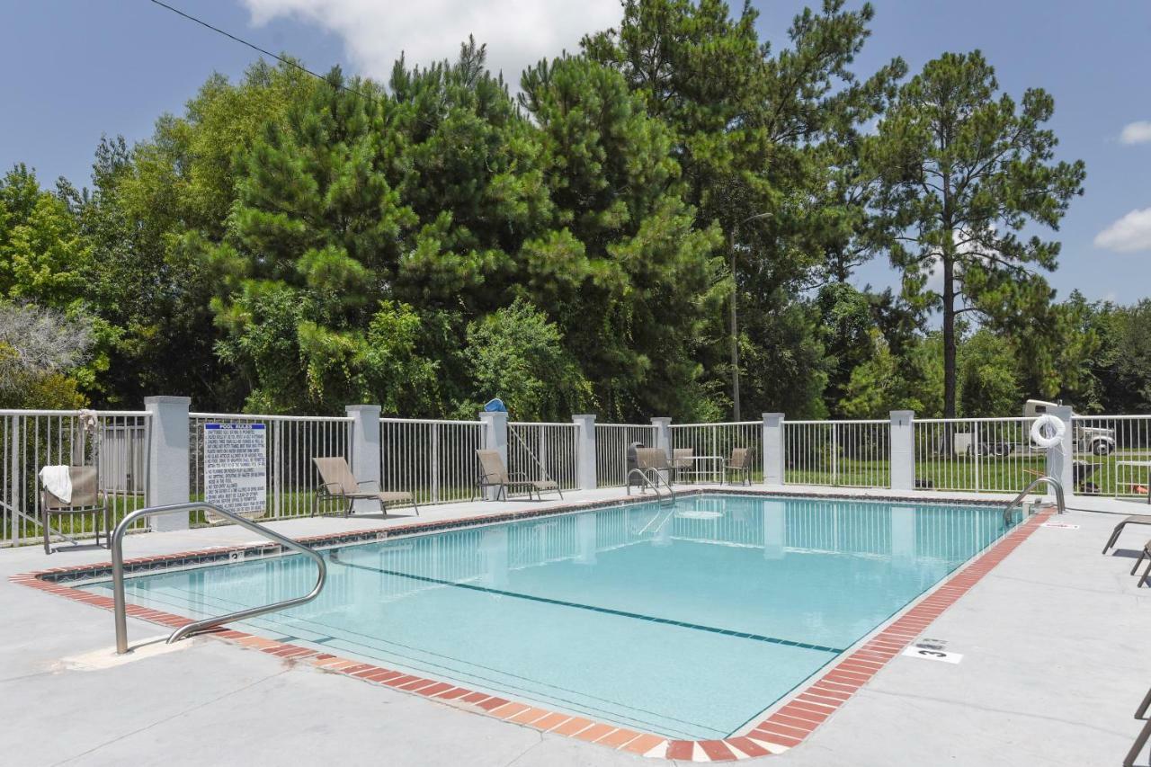 Hotel Valdosta Ga I-75 & Us-221 N Hwy Bagian luar foto